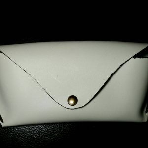 กล่องหนังใส่แว่น (Hand made)