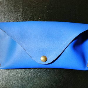 กล่องหนังใส่แว่น (Hand made)