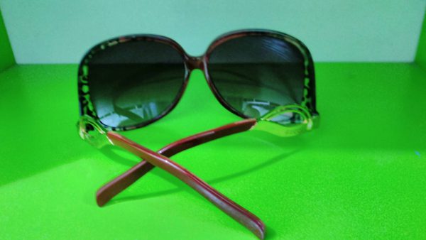 ลดราคาสินค้าตัวโชว์ มีตำหนิ <Gucci> - Image 3