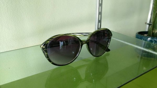 ลดราคาสินค้าตัวโชว์ มีตำหนิ - Image 2